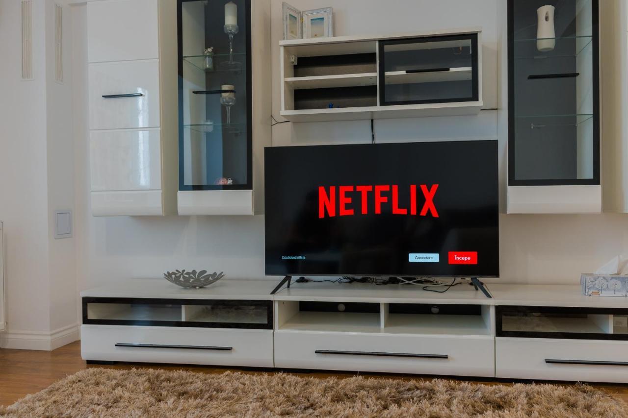 Cozy & Spacious 2Br Apartment With Netflix Bucareste Exterior foto