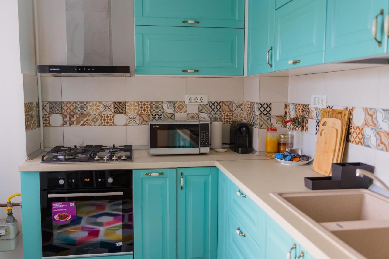 Cozy & Spacious 2Br Apartment With Netflix Bucareste Exterior foto