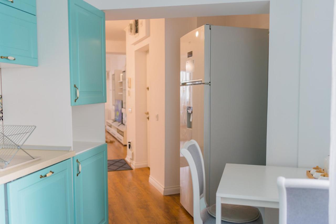 Cozy & Spacious 2Br Apartment With Netflix Bucareste Exterior foto